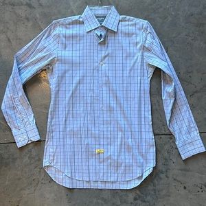Bonobos mens tailored slim fit button down dress shirt.